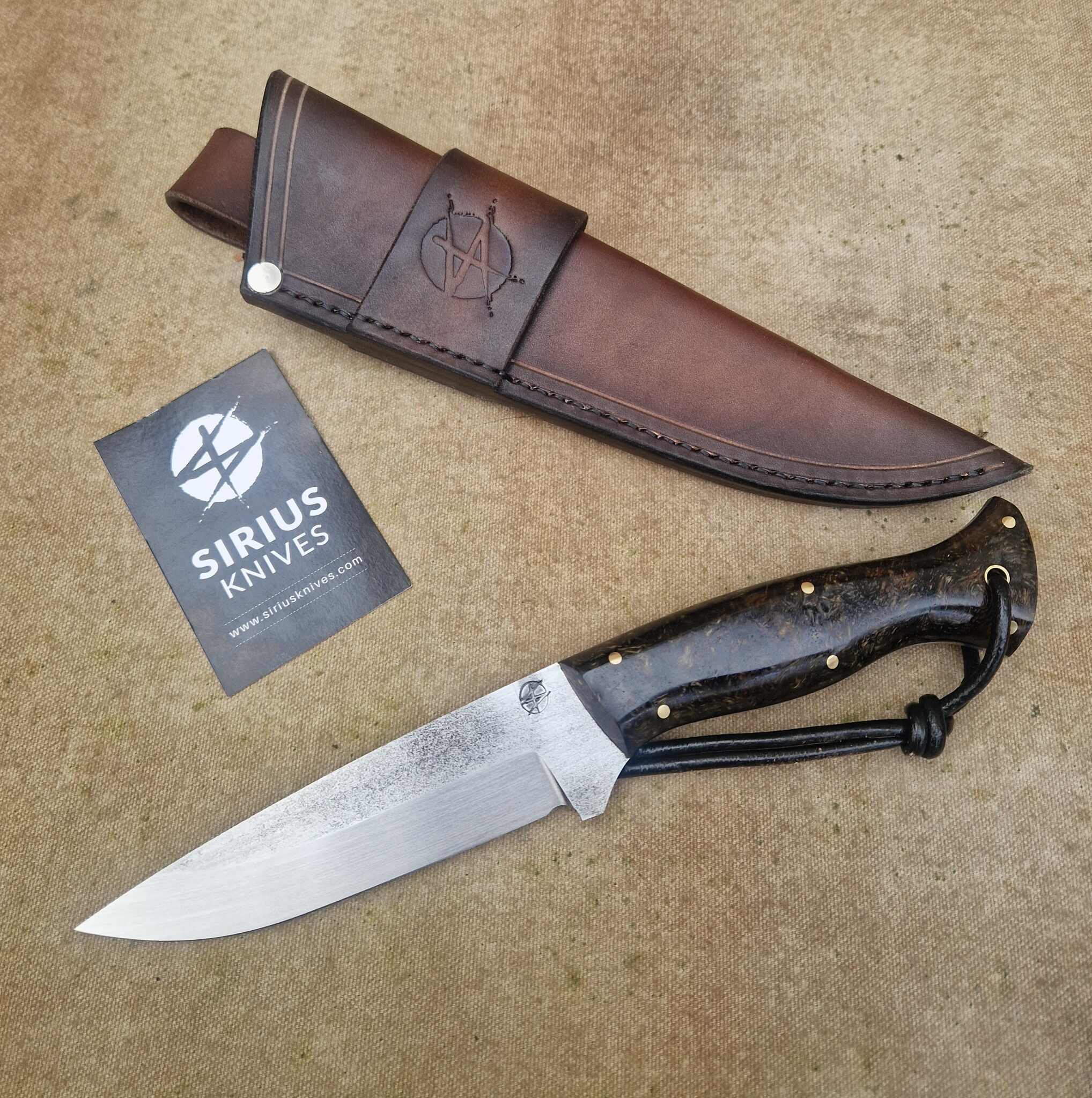 Bushcraft Knife with Stabilised Alder Burl Handle