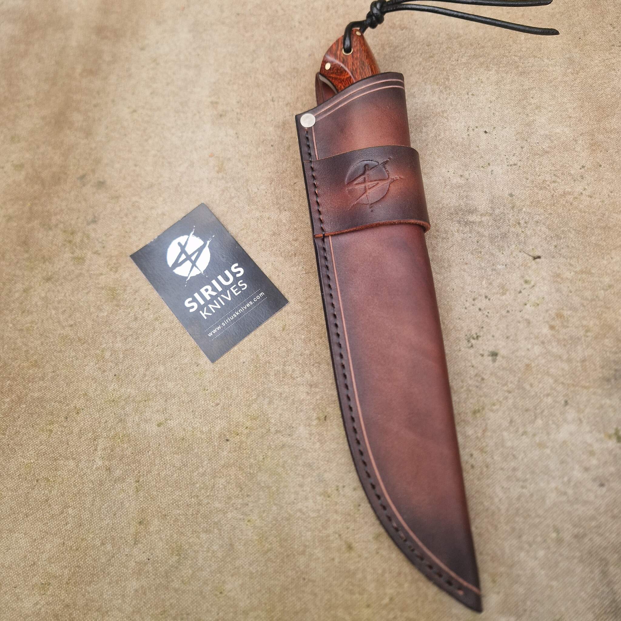 Solid Bushcraft Camp Knife with Camelthorn Wood Handle - Image 6