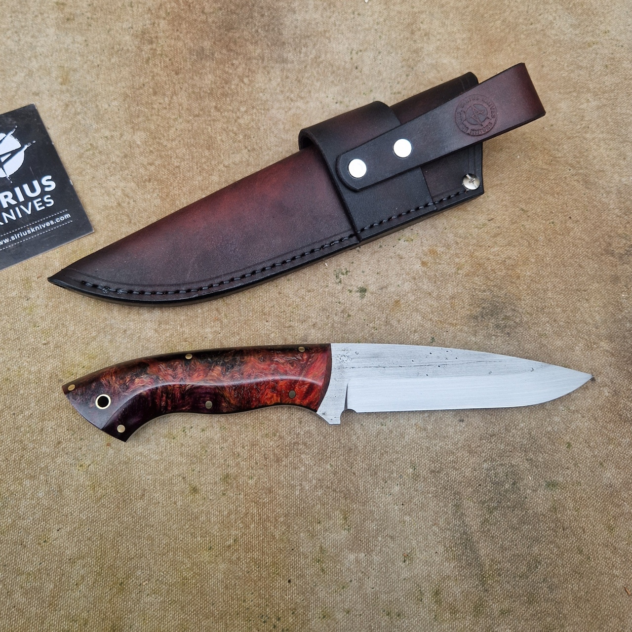 Bushcraft ''Siegfried'' Knife with Stabilized Alder Burl Handle - Image 3