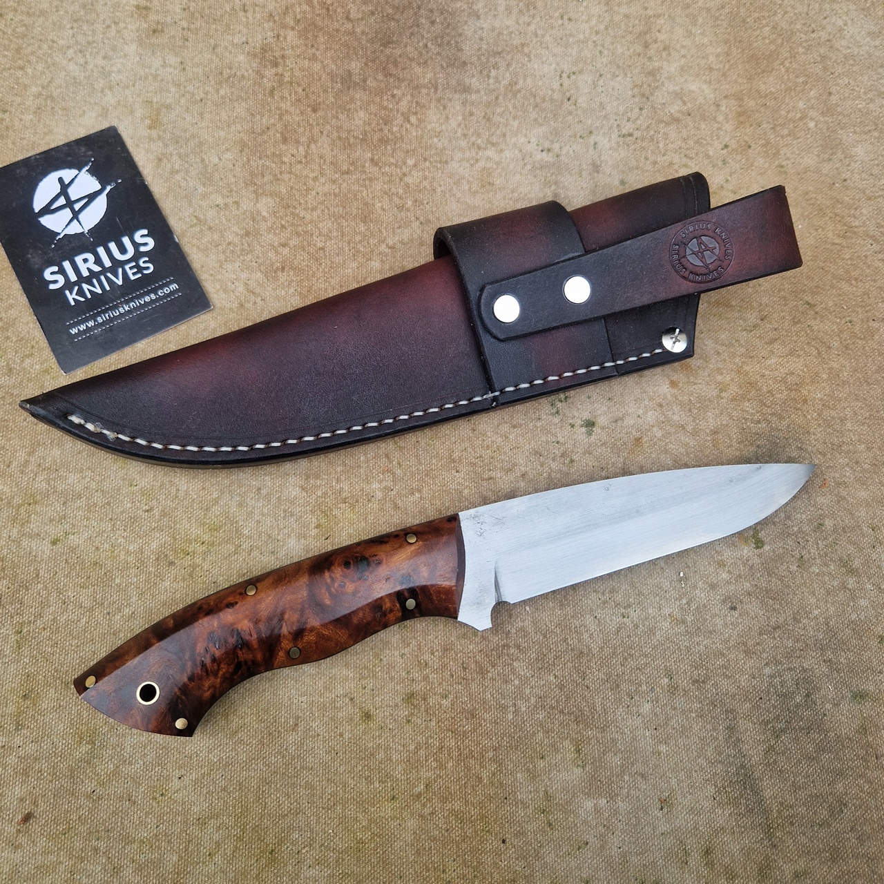 Bushcraft ''Siegfried'' Knife with Stabilized Elm Burl Handle - Image 3